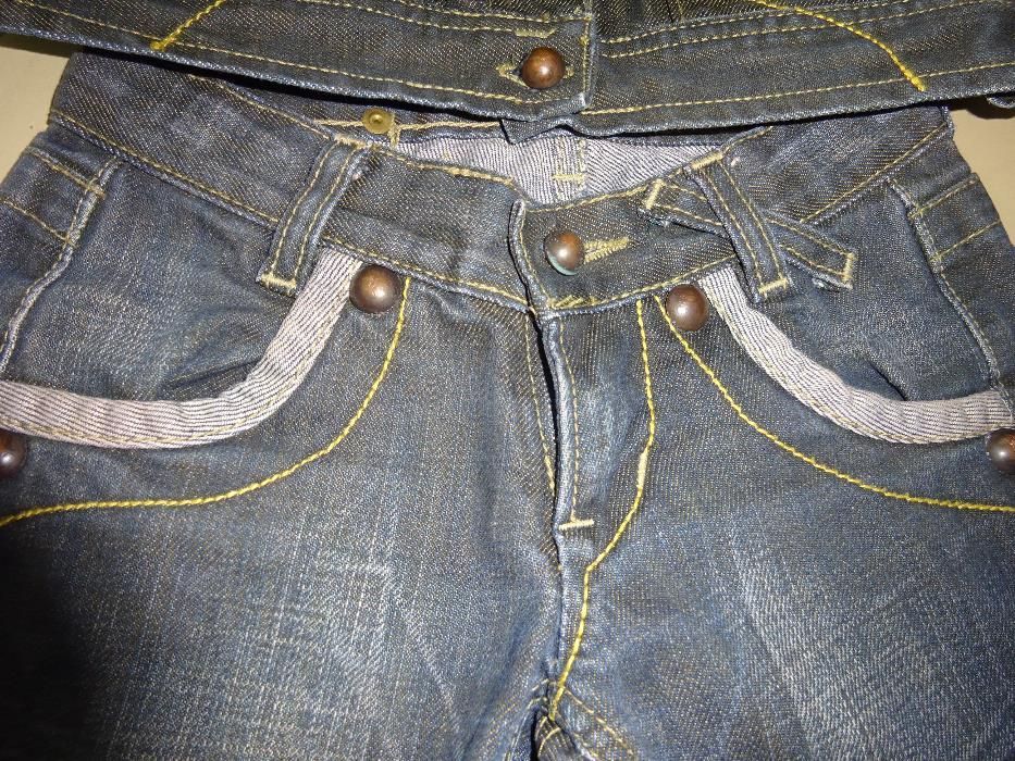 calça e jacketa de ganga como novos