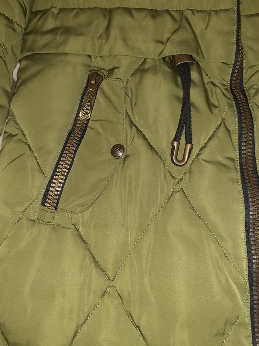 Зимова куртка,жіноча