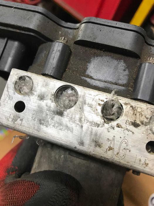 Блок насос модуль ABS АБС ESP Seat Ibiza \ Volkswagen Polo \ Audi A1