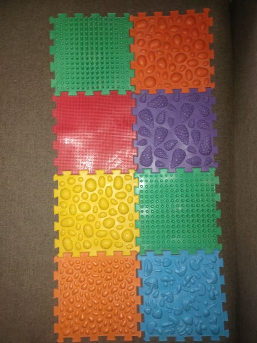 Масажний килимок