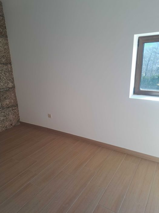 Arrendo t2 Jugueiros