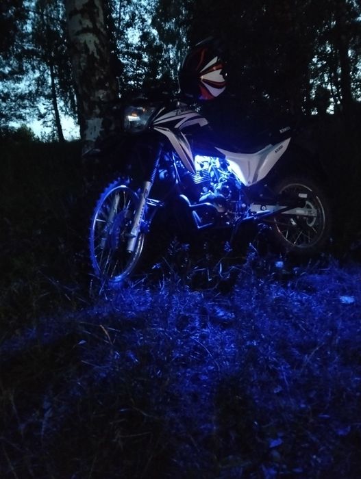Продам мотоцикл Spark D-5