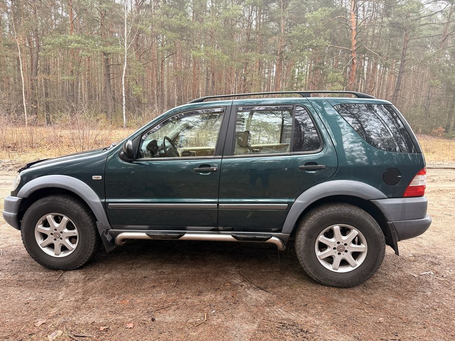 Mercedes-Benz, ML430 v8