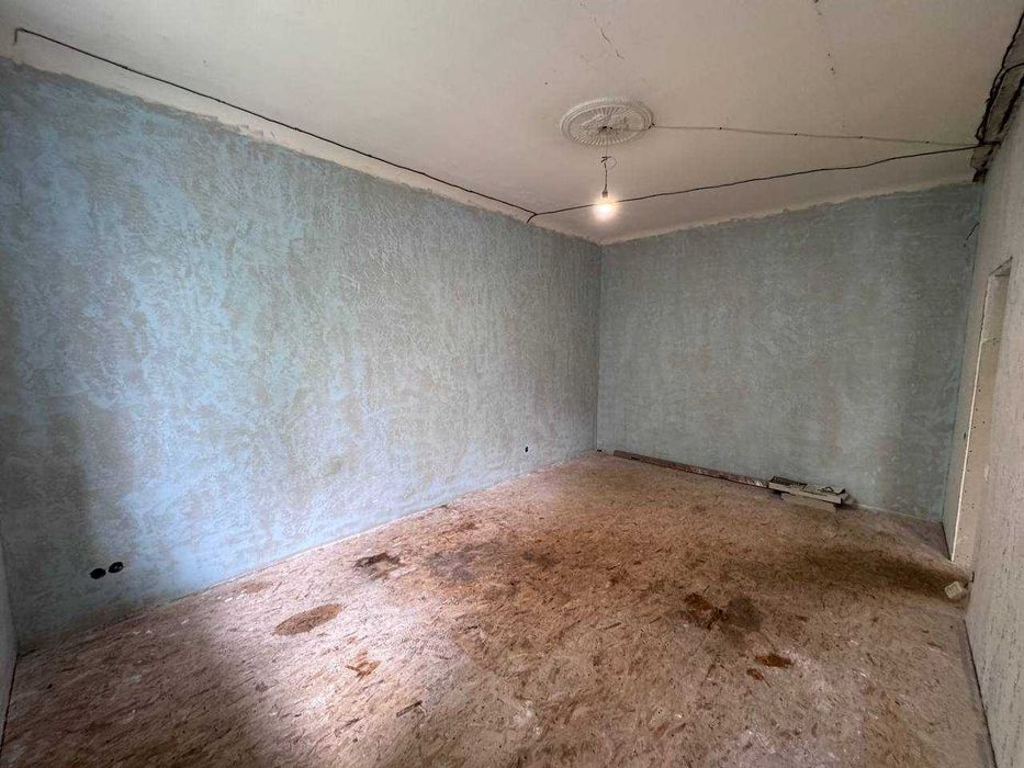 Продаж 1-к квартири, вул. Велика Китаївська, 108, метро Деміївська