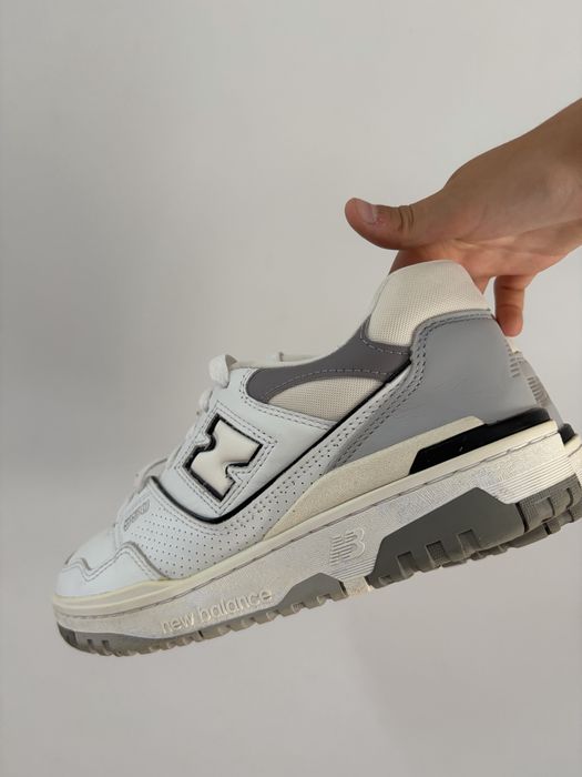 New Balance 550