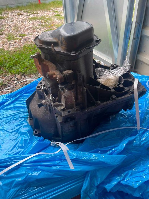 Skrzynia biegów Ford Transit Courier 1.0 EcoBoost DV1R 7002 BBE 2015 rok 5 biegów + wsteczny