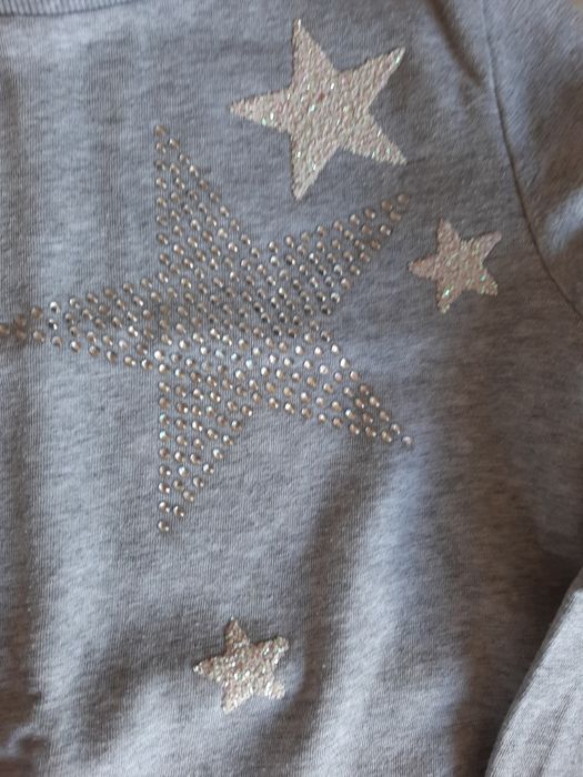 Fajna bluza z cyrkoniami 140