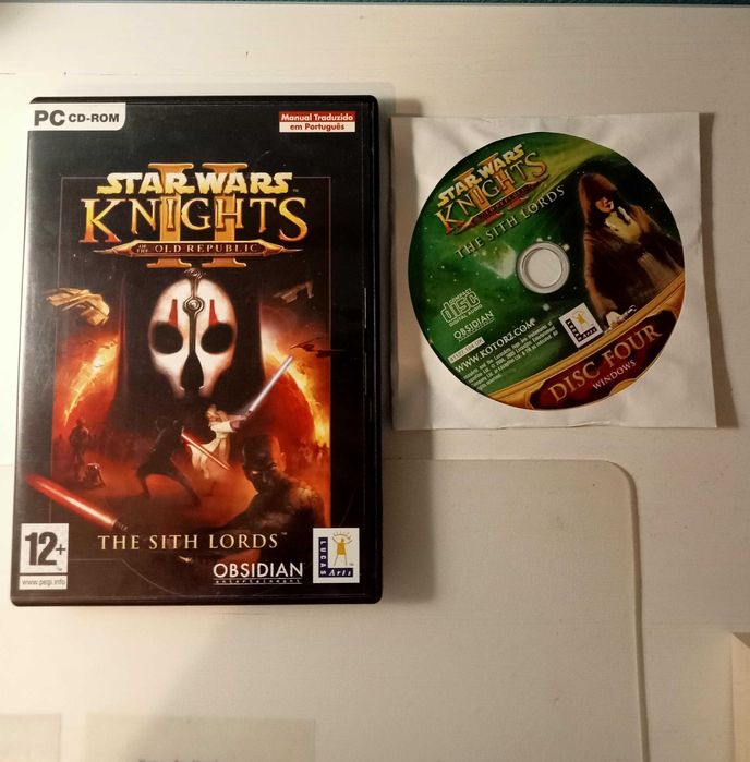 Star Wars Knights of the Old Republic II: The Sith Lords Discs 1 + 4
