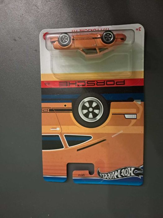 samochodziki hotwheels