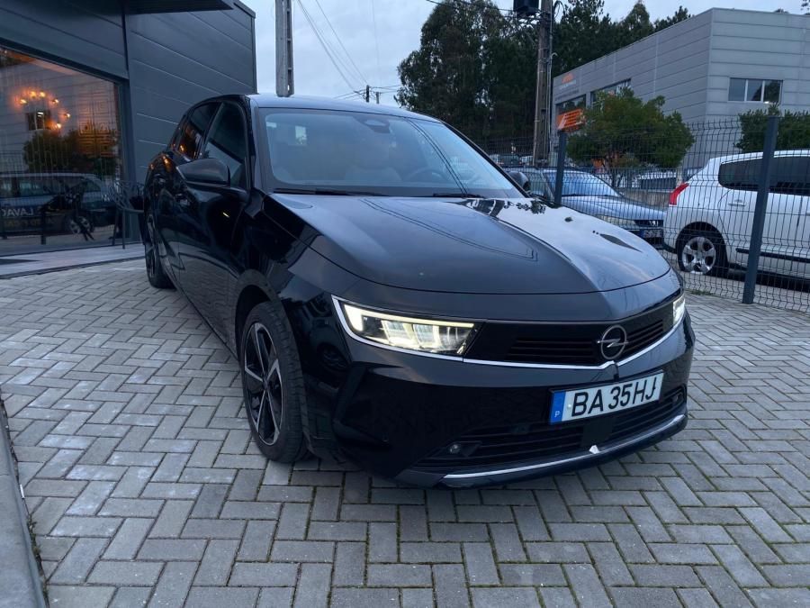 Opel Astra 1.5 D Elegance Aut.