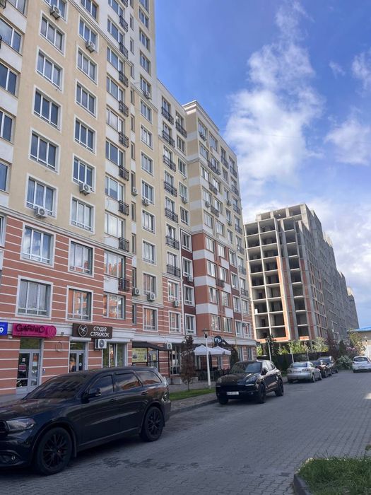 Продається квартира. ЖК Нові Теремки, метро Теремки