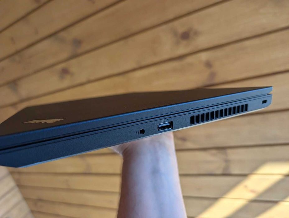 Ноутбуки для оФісів  15 дюймові 4 ядра  16 ОЗУ є 300 шт