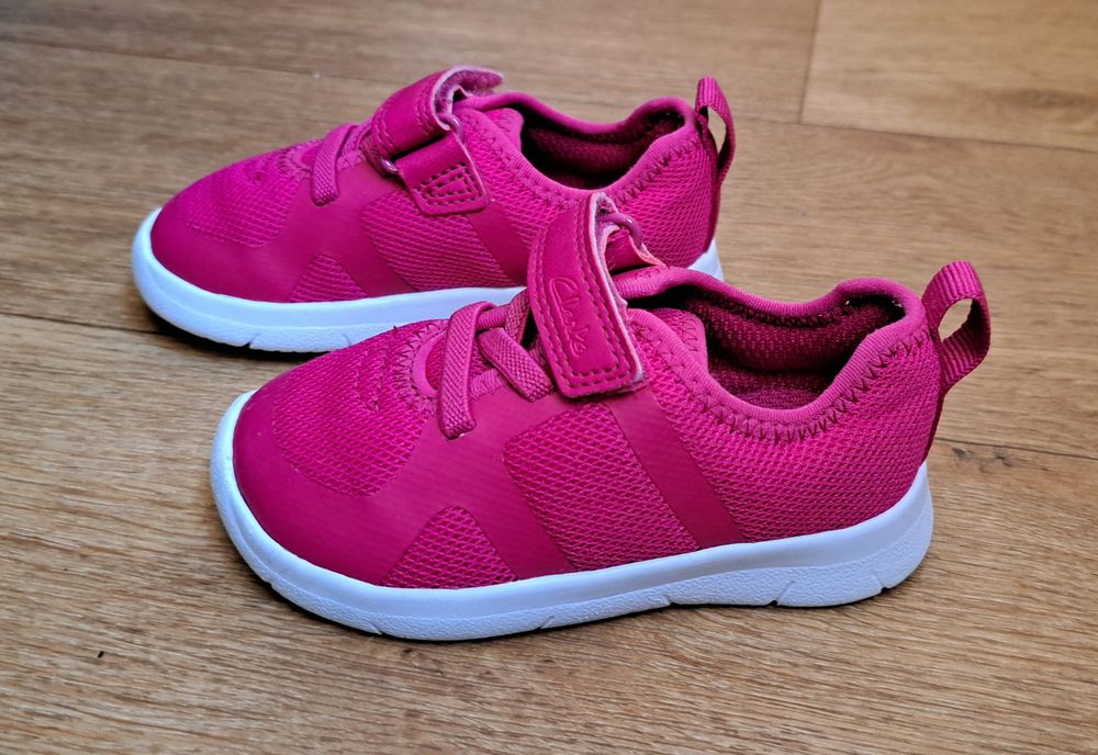 Кросівки оригінальні Clarks p20,5