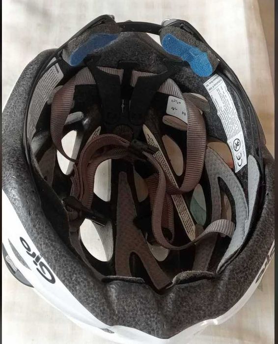 Capacete GIRO de Mountain Bike ou ciclismo, tamanho M / L