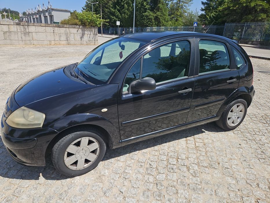Citroen C3 1 1.1i 60cv Gasolina (Com Avaria Eletrónica)
COM AVARIA ELÉTRICA