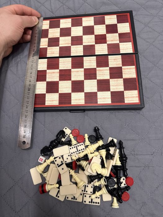 Продам шахмати, шашки, доміно