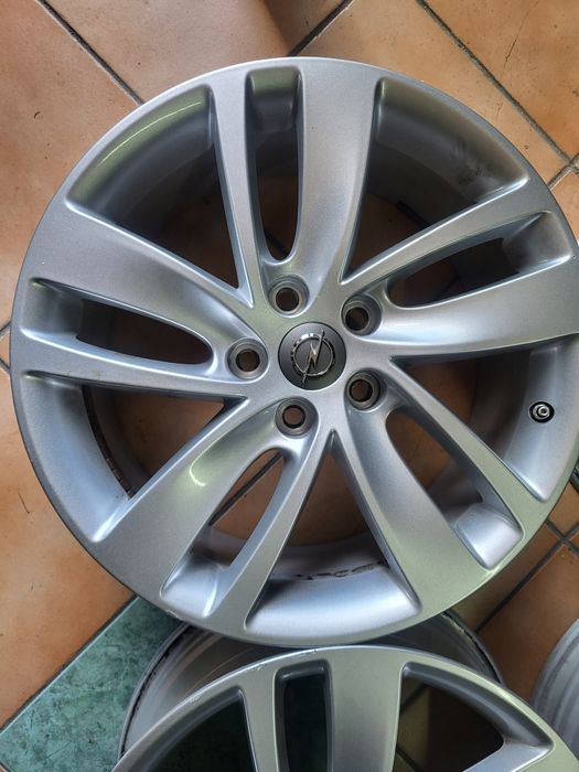 Felgi Opel 5x115 18" Insignia Astra Zafira