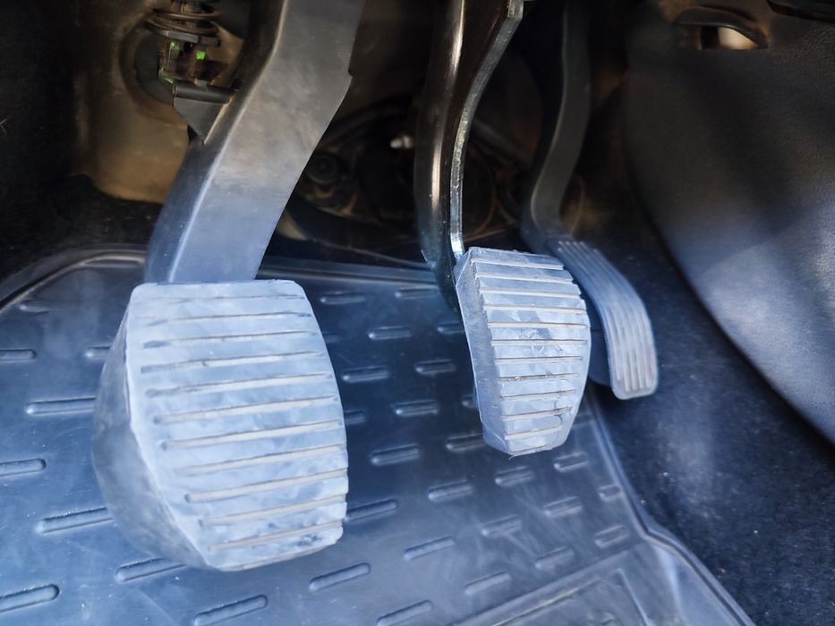 Пежо 308, 2010 год