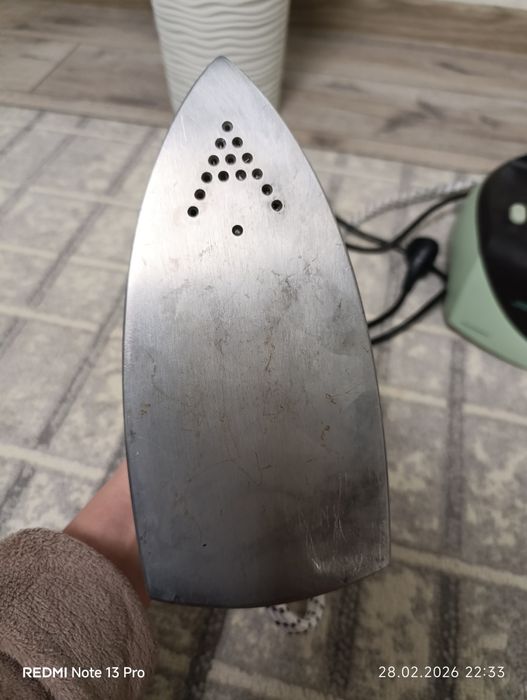 Праска з парогенератором