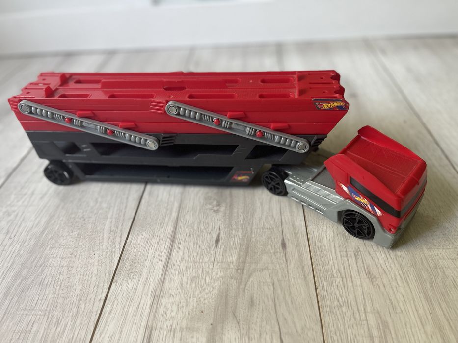 Hot Wheels Duża Laweta Ciężarówka
