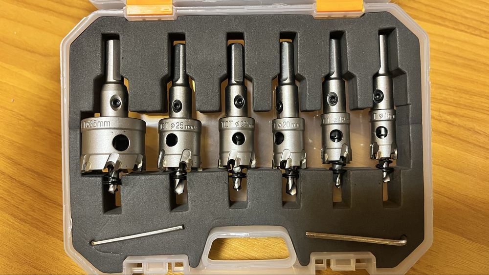 Набір твердосплавних коронок по металу