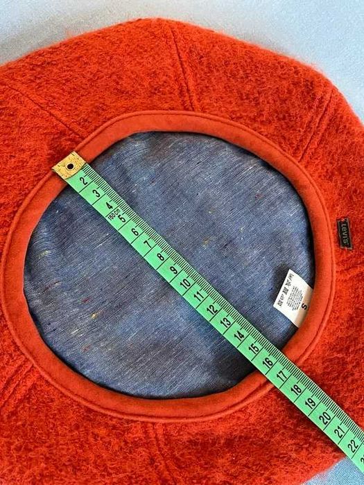 Levi's Wełniany Pomarańczowy Beret