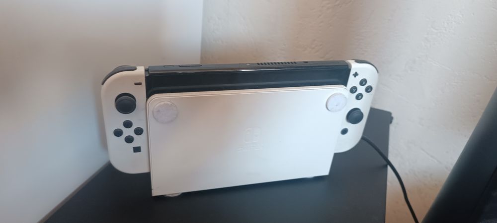 Konsola Nintendo Switch OLED