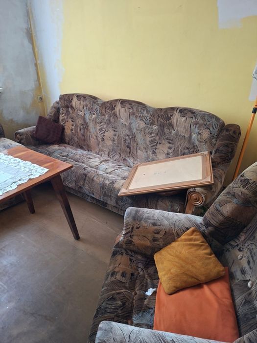 Oddam za darmo Wypoczynek + Piec Kaflowy