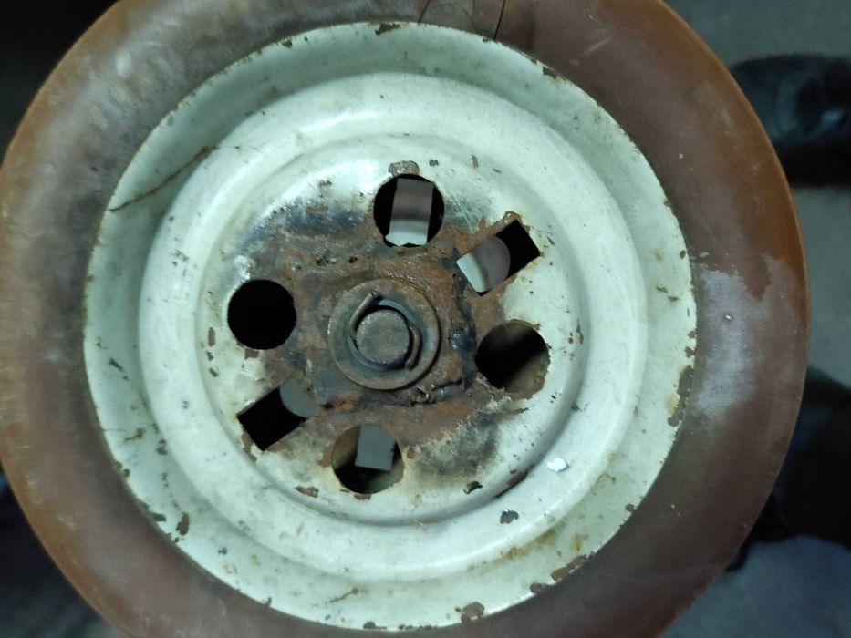 колеса для тележки