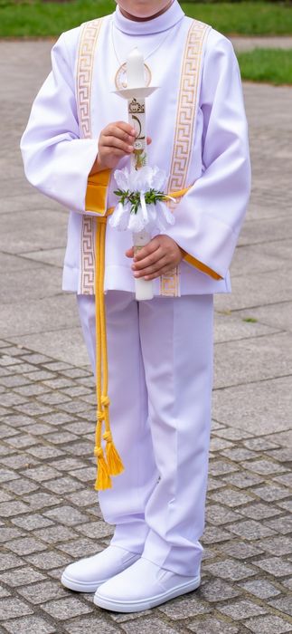 Alba komunijna chłopięca parafia Orzegów