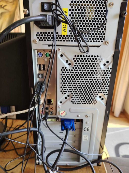 Computador Desktop Intel i5 750 2,67Ghz