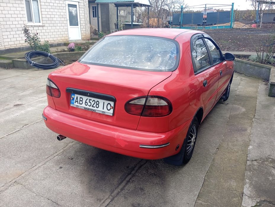 Продаж Део Ланос 1.5газ4
