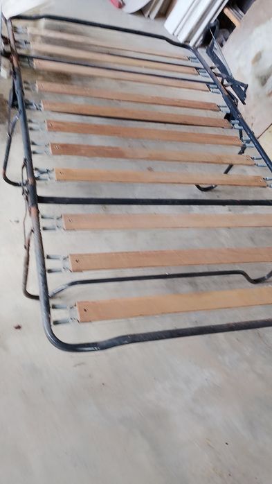 Cama oculta para sofá