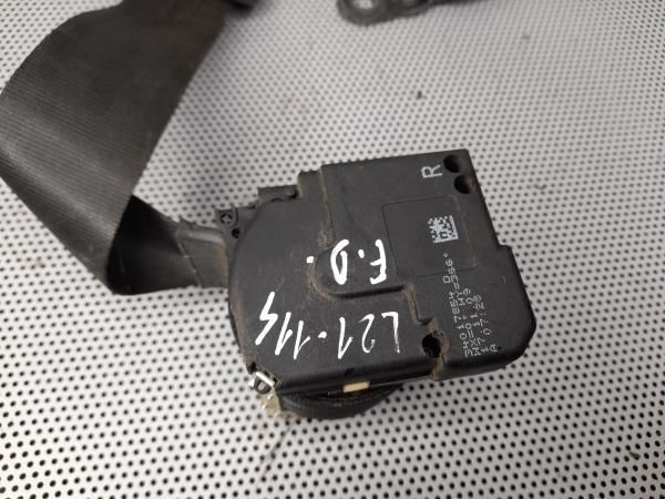 Cinto frente direito FORD Focus II (DA_)