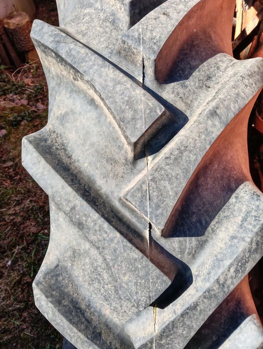 Opony stan bdb plus detki