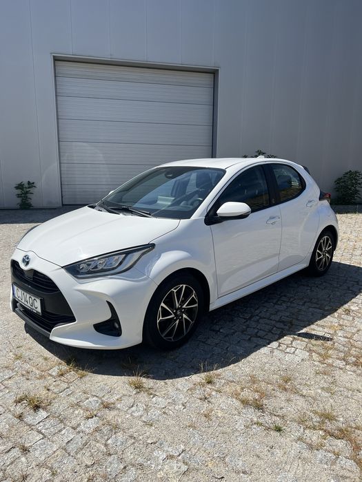 Toyota yaris 1.5 Hibrido 2021