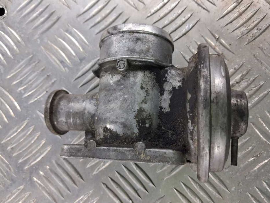 Zawór EGR M47 M57 BMW E39 2248717