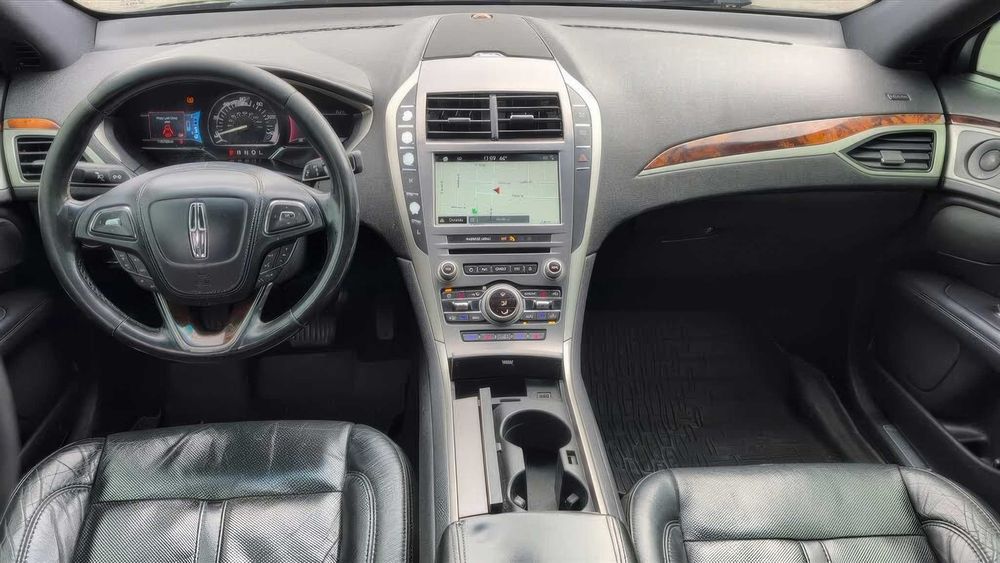 Lincoln MKZ Hybrid Reserve      2017