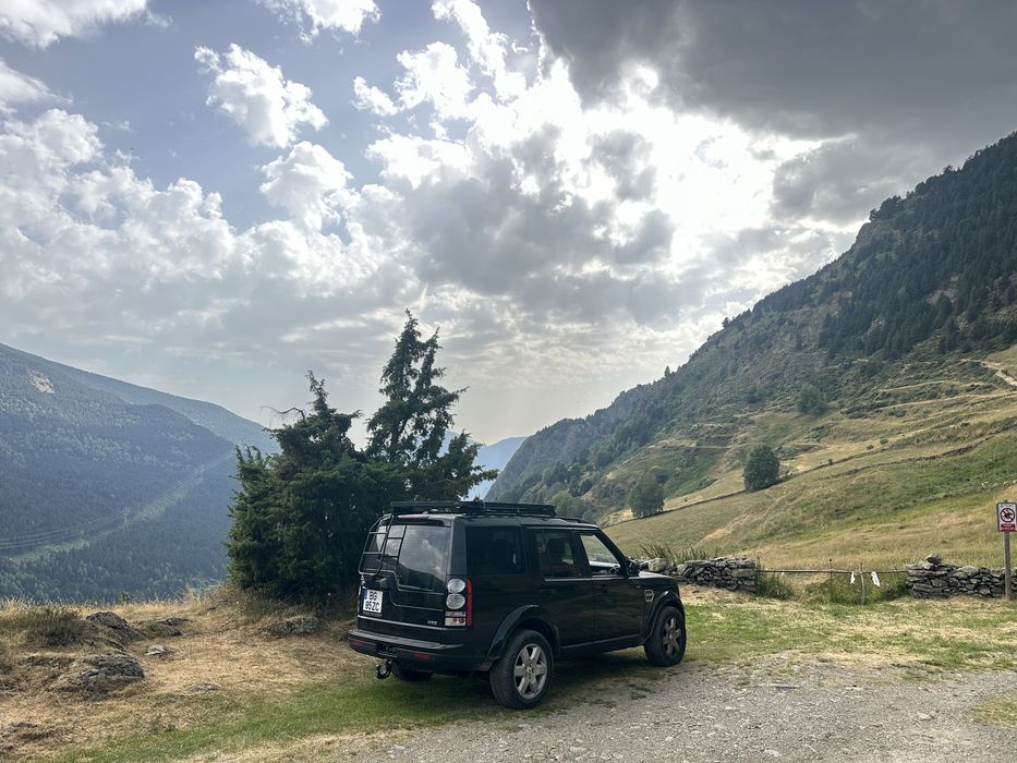 Land Rover Discovery 4