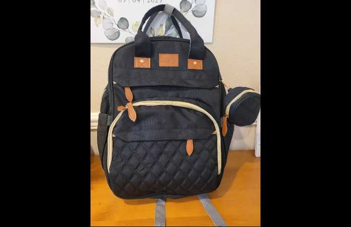 Mala de maternidade com fraldário e porta USB