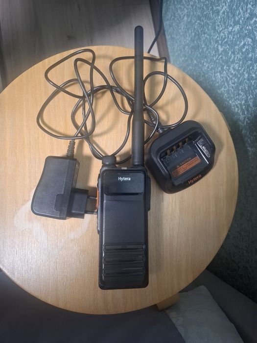 Рація Hytera hd 705
