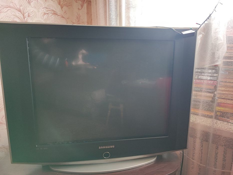 Телевизор Самсунг