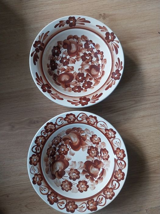 2 głębokie talerze obiadowe z fajansu Włocławek w brązie