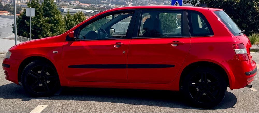 Fiat Stilo Red489588035757035520
