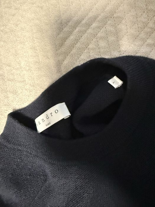 Светер Sandro “L”