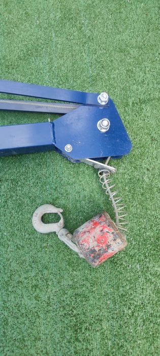 Oportunidade!!! Grua PLUMA Elev304