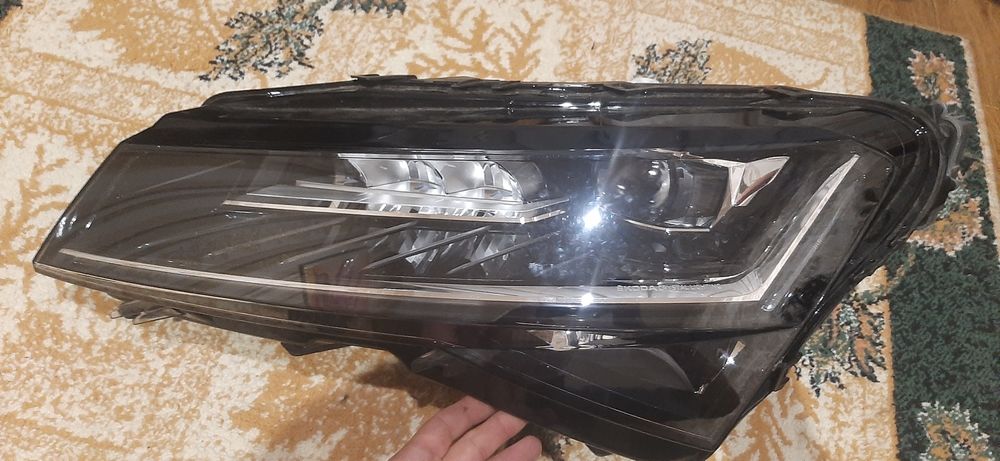 Фара skoda super b 3 3v1.941.015.d 992.941.571.aa блок шкода суперб