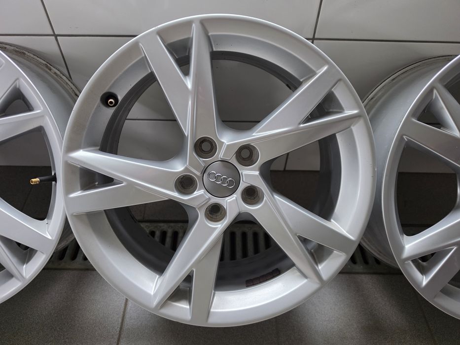 WYSYŁKA Alufelgi 17 5x112 oryginał Audi A3 A4 Q3 Volkswagen Seat Skoda