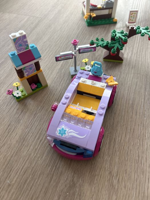 5 conjuntos Lego Friends