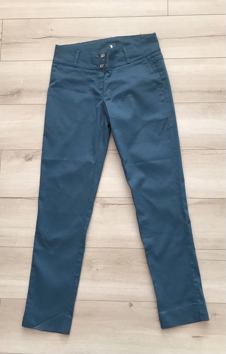 Легкі жіночі штани на весну/ літо 42-44 роз